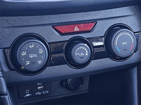 Used 2022 Subaru Impreza Premium image 18