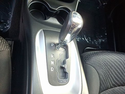 Used 2019 Dodge Journey SE w/ Premium Group image 22