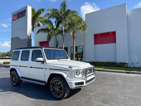 Used 2024 Mercedes-Benz G 550 image 1