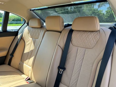 Used 2020 BMW 750i xDrive w/ Executive Package AWD/4WD image 24