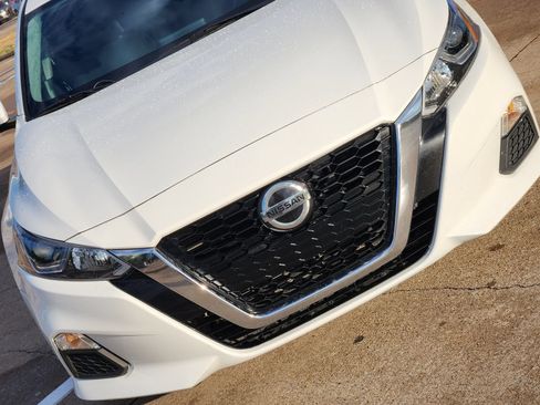 Used 2021 Nissan Altima 2.5 S FWD image 14