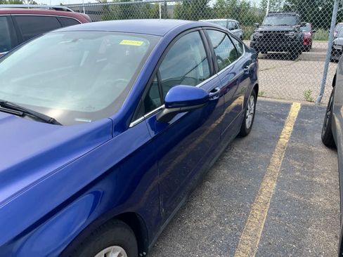 Used 2014 Ford Fusion S FWD image 7