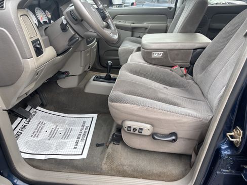 Used 2004 Dodge Ram 3500 Truck SLT w/ Off-Road Group image 9