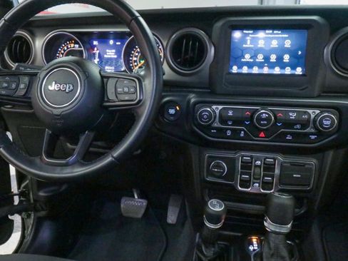 Used 2021 Jeep Wrangler Unlimited Sport image 21