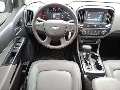 Used 2018 Chevrolet Colorado W/T image 13