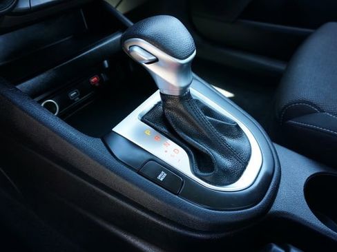 Used 2024 Kia Forte LXS image 16