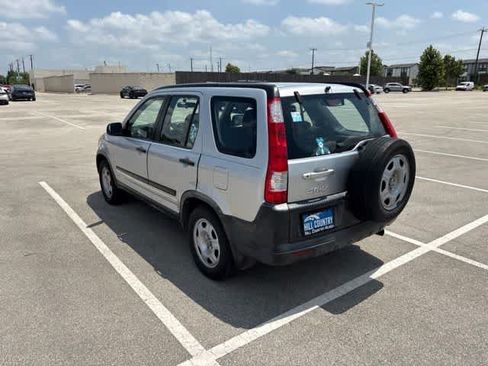 Used 2006 Honda CR-V LX image 3