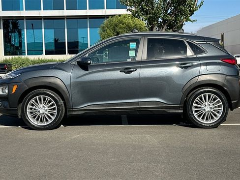 Used 2020 Hyundai Kona SEL w/ Cargo Package image 7