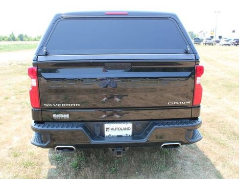 Used 2021 Chevrolet Silverado 1500 Custom AWD/4WD image 9