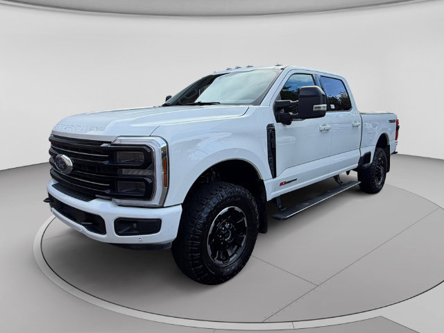 Used 2025 Ford F350 Platinum w/ Tremor Off-Road Package AWD/4WD image 1