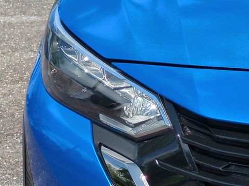 New 2025 Nissan Sentra SR image 10