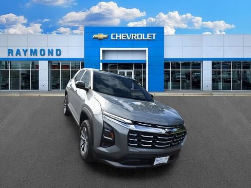Certified 2026 Chevrolet Equinox LT w/ Convenience Package II AWD/4WD image 9