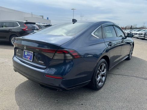 Used 2024 Honda Accord EX-L image 4
