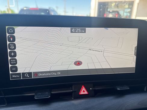 Used 2024 Kia Sportage X-Pro image 10