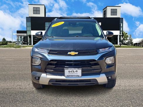 Used 2023 Chevrolet TrailBlazer LT image 3