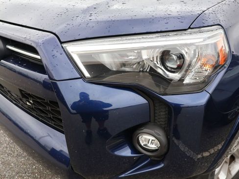 Used 2024 Toyota 4Runner SR5 image 3