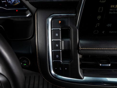 Used 2023 GMC Yukon AT4 image 20