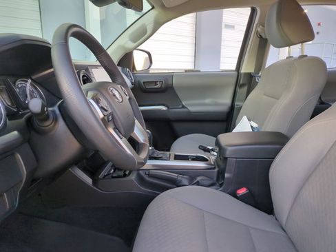 Certified 2023 Toyota Tacoma SR5 image 15