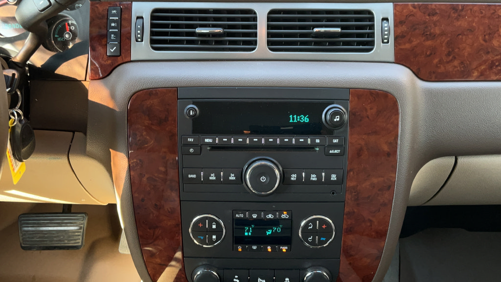 Used 2012 Chevrolet Silverado 1500 LTZ w/ LPO, Deluxe Chrome Package AWD/4WD image 22