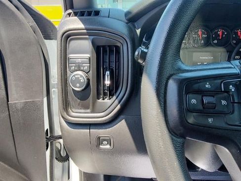 Used 2025 Chevrolet Silverado 1500 W/T RWD image 18