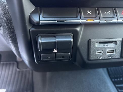 Used 2020 Chevrolet Silverado 1500 LT w/ All-Star Edition image 23