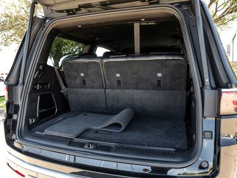 Used 2022 Jeep Wagoneer Series III image 65