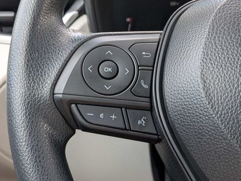 Used 2026 Toyota Corolla Cross L FWD image 28