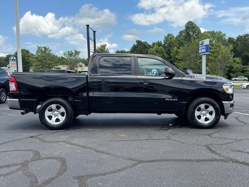 Used 2023 RAM 1500 Big Horn AWD/4WD image 3