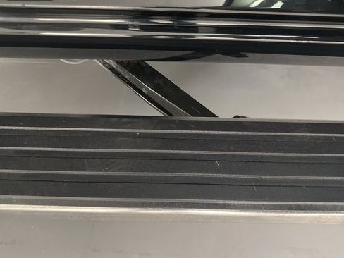 Used 2022 Chevrolet Silverado 1500 LTZ w/ Technology Package image 11