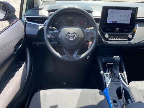Used 2024 Toyota Corolla LE FWD image 10