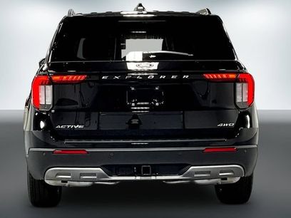 New 2026 Ford Explorer Active w/ Active Comfort Package