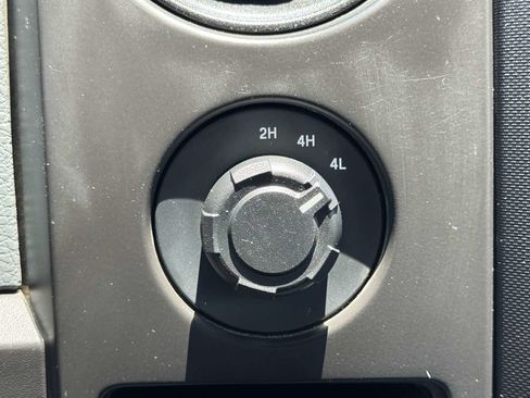 Used 2014 Ford F150 XL w/ Equipment Group 101A Mid AWD/4WD image 26