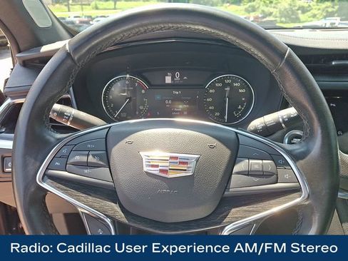Used 2022 Cadillac XT5 Premium Luxury AWD/4WD image 4