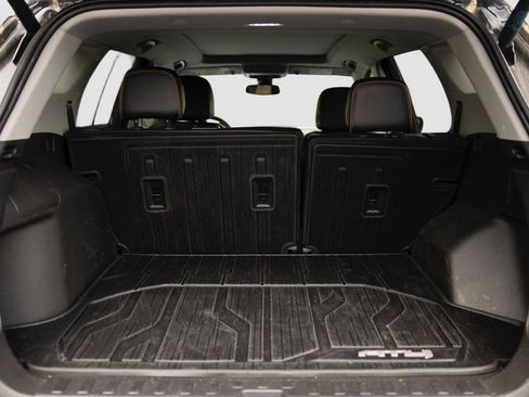 Used 2023 GMC Terrain AT4 w/ Infotainment Package II AWD/4WD image 16
