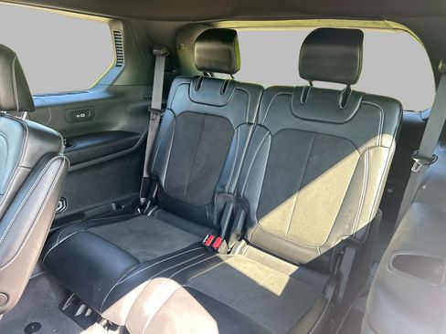 Used 2021 Jeep Grand Cherokee L Laredo AWD/4WD image 18