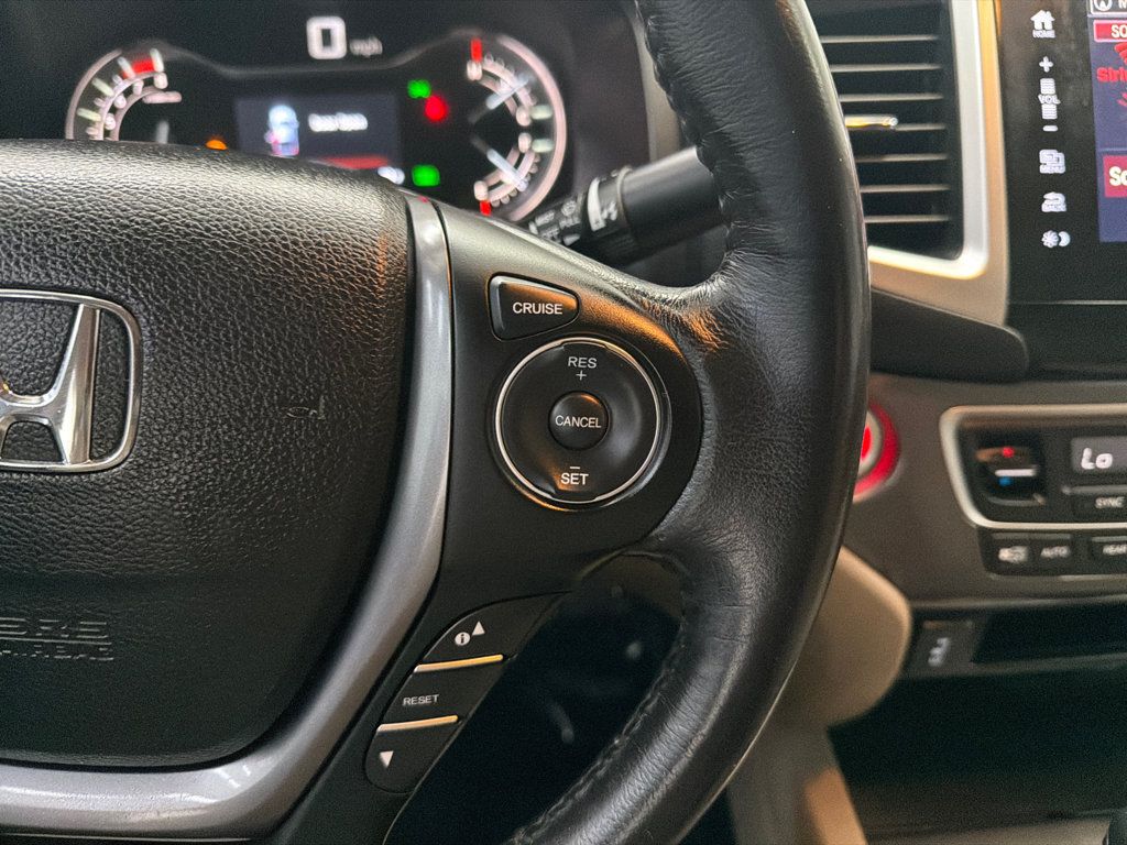 Used 2017 Honda Ridgeline RTL-T image 25