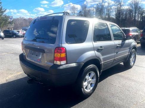 Used 2007 Ford Escape XLT image 5