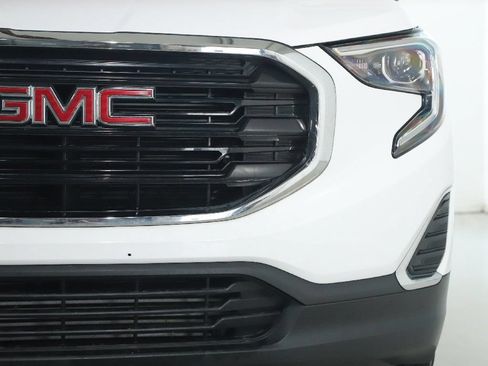 Used 2020 GMC Terrain SLE AWD/4WD image 7