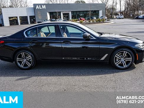 Used 2023 BMW 530i xDrive w/ Convenience Package image 8