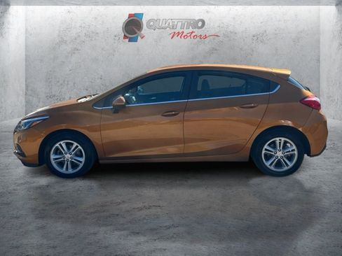 Used 2017 Chevrolet Cruze LT w/ Convenience Package FWD image 2