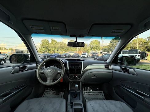 Used 2010 Subaru Forester 2.5X AWD/4WD image 16