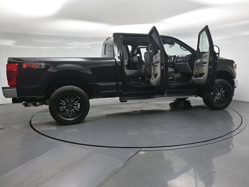 Used 2022 Ford F250 XLT w/ XLT Premium Package AWD/4WD image 3