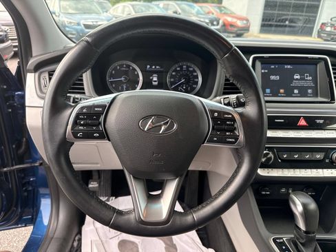 Used 2018 Hyundai Sonata SEL FWD image 17