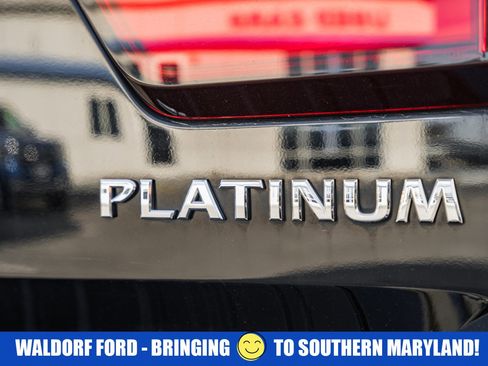 Used 2021 Nissan Armada Platinum w/ Captain's Chairs Package image 8