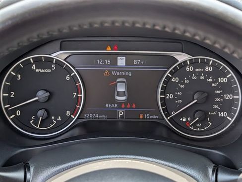 Used 2023 Nissan Altima 2.5 SL FWD image 21