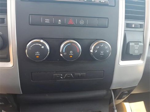 Used 2011 RAM 1500 Big Horn image 18