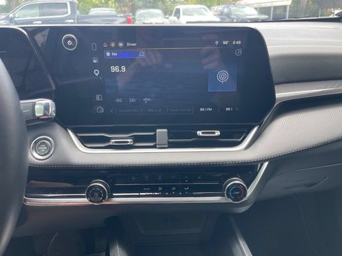 Used 2026 Chevrolet Equinox LT FWD image 14