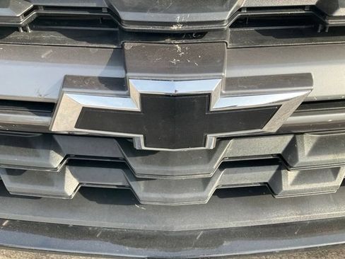 Used 2022 Chevrolet Colorado Z71 AWD/4WD image 8