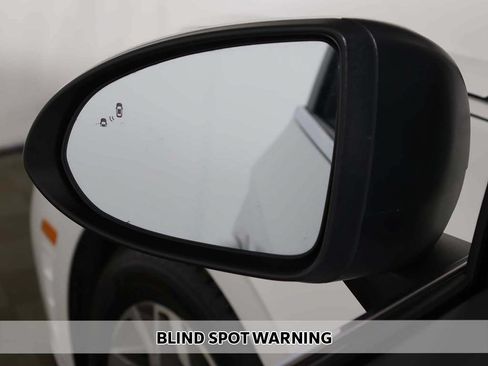 Used 2022 Hyundai Sonata SEL FWD image 4