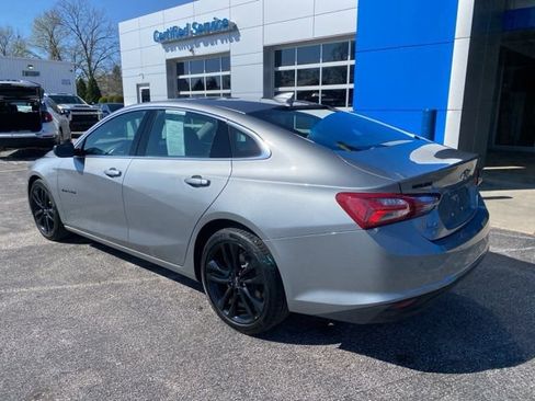 Used 2025 Chevrolet Malibu LT w/ Sport Edition FWD image 3